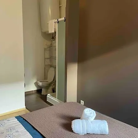 La Pirouette*wifi*proche Gare Sncf *